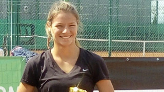 Българската тениситка Лия Каратанчева се класира за финалапри двойките на