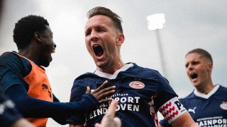 ПСВ Айндховен се опитва да привлече румънския национал Денис Ман