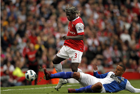 Подолски готов, Саня обаче е с контузия