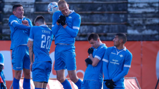 Спортисти Своге спечели с 2 1 дербито срещу Етър във Велико