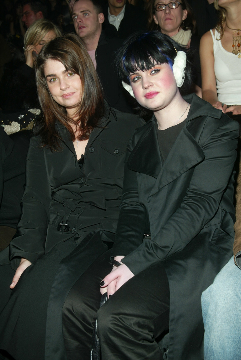 Ейми и Кели Озбърн през 2003 г.