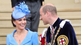  Принц Уилям, Кейт Мидълтън и купите принц и принцеса на Уелс, както и херцози на Корнуол, които наследиха 