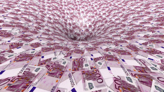 Кой плати €30 млрд. за 2,7 млн. пенсионери в Гърция?