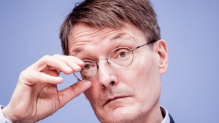 Германия е изправена пред огромна пета вълна на пандемията от