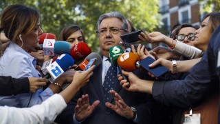 Испанското правителство ще поеме контрол над Каталуния ако регионалният лидер