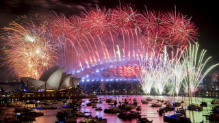 Австралия посрещна 2019 година Сидни беше окъпан във фойерверки съобщи