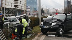 Дете пострада в катастрофа с четири коли в София