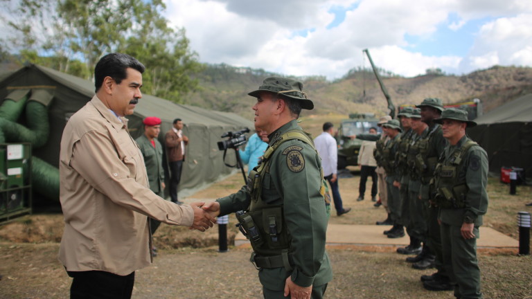 САЩ с план за Венецуела: Оттегляне на Мадуро и Гуайдо и отмяна на санкциите