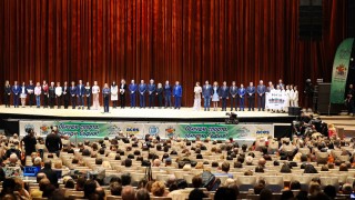 Президентът Румен Радев и министърът на младежта и спорта Весела