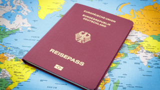 Германия е предоставила гражданство на рекорден брой хора през миналата година