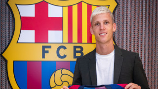 Испанският футболен клуб Барселона картотекира полузащитника Дани Олмо и го