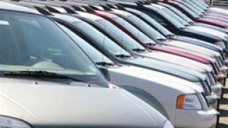 Над 50% спад в продажбите на нови автомобили