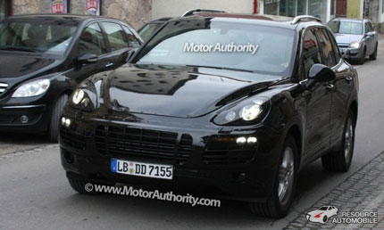 Porsche подготвя нови всъдеходи