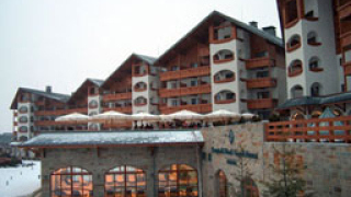 Луксозните и евтините имоти крепят пазара