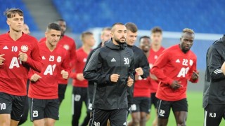 Двама от контузените футболисти на ЦСКА след мача с Етър