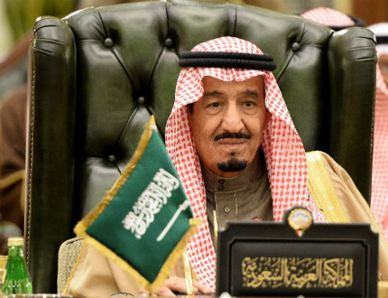 Новият крал обеща да не променя водената от Саудитска Арабия политика