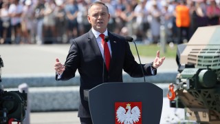 Полша: Русия затъва в Украйна