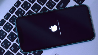 iOS 26 вместо iOS 19 - промените са не само в името