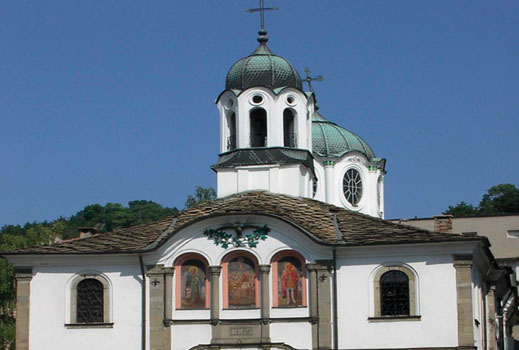 Църковни реликви върнаха на Враца