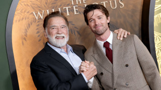 Арнолд Шварценегер прави забележителен завой в кариерата си когато от