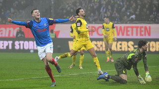 Новакът в Бундеслигата Холщайн Кил постигна историческа първа победа над