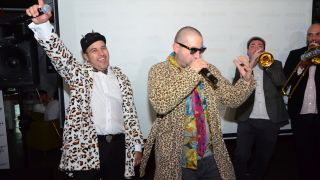 Румънеца и Енчев с ново парче