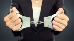 Арестуваха жена за купуване на гласове и държане на марихуана
