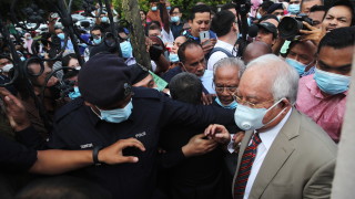 Бившият премиер на Малайзия Наджиб Разак е признат за виновен