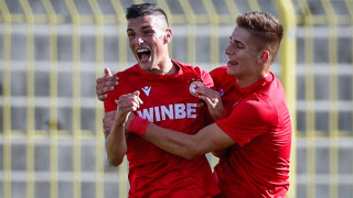 Нападателят на ЦСКА Марк Емилио Папазов бе главно действащо лице във