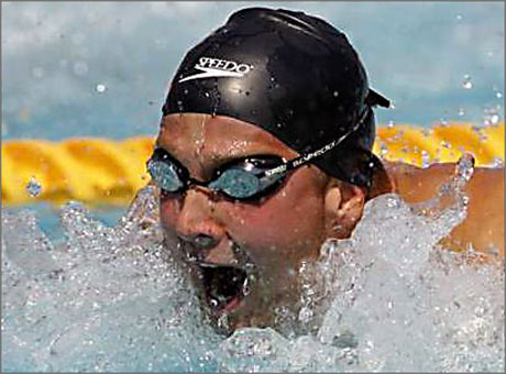 Александров 16-ти на 400 метра съчетано плуване на Европейското