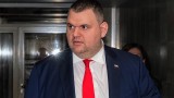 Делян Пеевски: Няма никакво основание за оставка на Даниел Митов