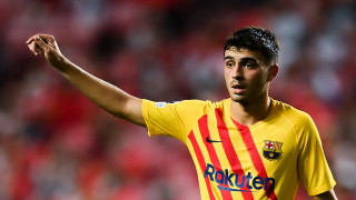 Халфът на Барселона Педри проговори за напускането на нападателя Лионел