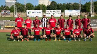 С водосвет за здраве преди първата тренировка от отец Ивелин