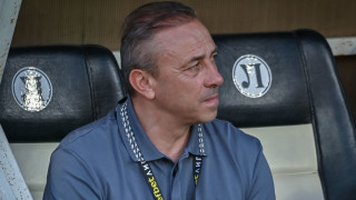 Треньорът на Черно море Илиан Илиев си отдъхна преди дербито