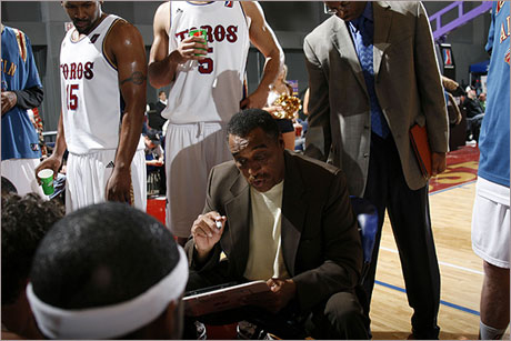 Почина звезда на Сиатъл и Бостън