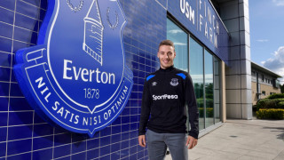 Евертън се похвали с най новото си попълнение няколко часа преди