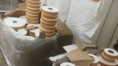 Служители на митниците в Русе иззеха 8 тона цигарени кутии и 480 бобини филтърна хартия