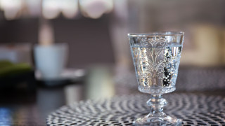 Шведската водка Absolut се завръща в Русия