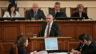 "Воля" иска оставката на Валери Симеонов