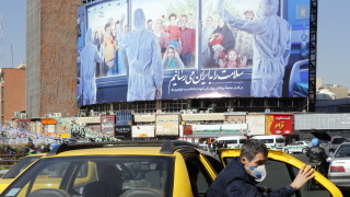 Иран освободи около 70 000 затворници заради коронавируса обяви шефът