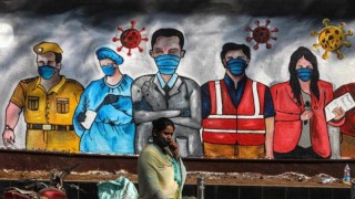 Коронавирус: Индия падна под 20 000 новозаразени за пръв път от юни