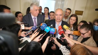 Повечето от партиите в 48 то НС не искат руският посланик