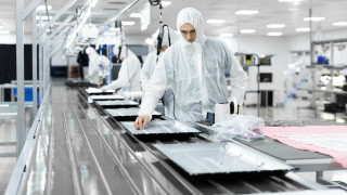 Последният завод за телевизори в САЩ се бори да оцелее поради увеличението на митата