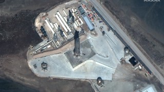 Третият полет на футуристичния прототип на космическата компания SpaceX завърши