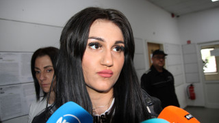 Делото Дебора стартира от третия опит след като всички страни