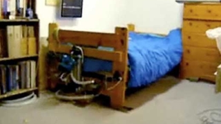 Най-големият будилник в света (видео)