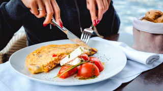 Протеинът е от съществено значение за здравословното хранене той
