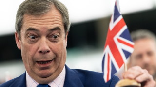 ЕС да наложи вето на отлагане на Брекзит, призова Найджъл Фарадж