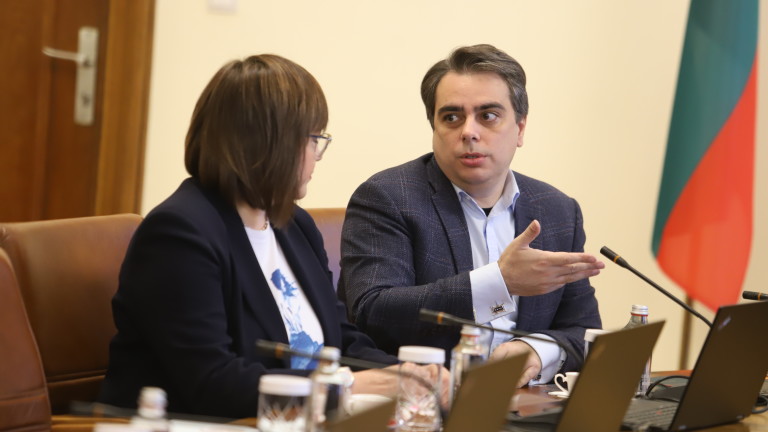 Представители на бизнеса отидоха на спешна среща при министъра на