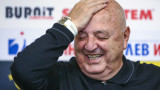 Венци се чуди как да се оправдае: Смешен съдия се подлагаше на ЦСКА